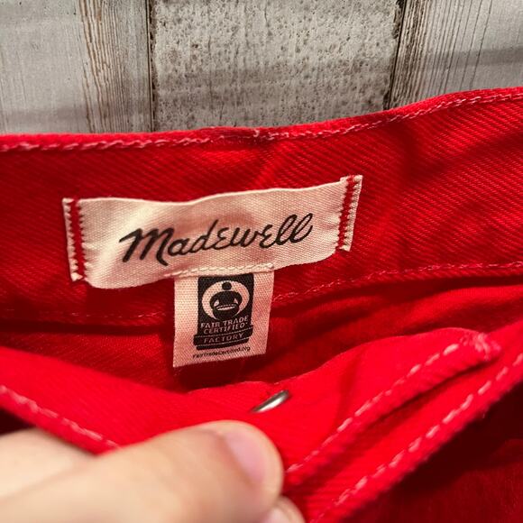 Madewell Bright Cherry Red Low-Slung Baggy Jeans Womens Size 27 NS909 Relaxed - Picture 4 of 11